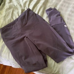 North face leggings (purple)